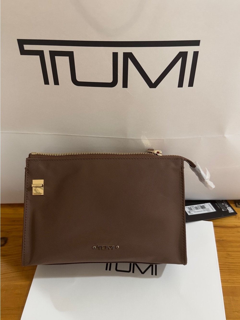Brand New Vista TUMI Brown Leather Zip Small Pouch